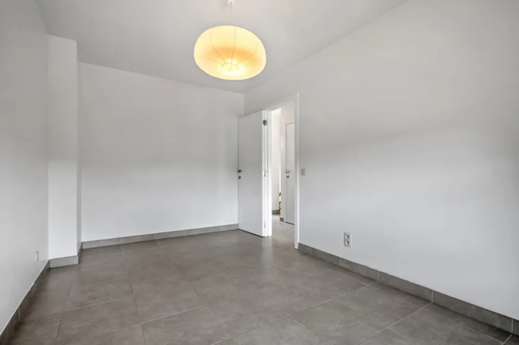 Ingresso - House with Terrace in Celles