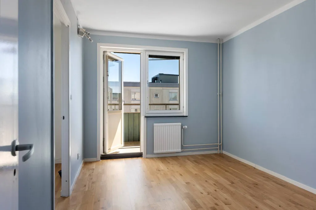 Pièces - Apartment with Balcony in Stockholm