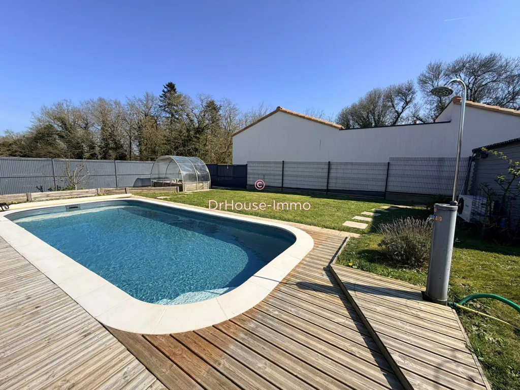 Pool - Contemporary 3-Bedroom House with Pool in Coëx