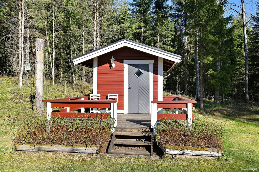 2-toaline maja asukohas Lekebergs kommun