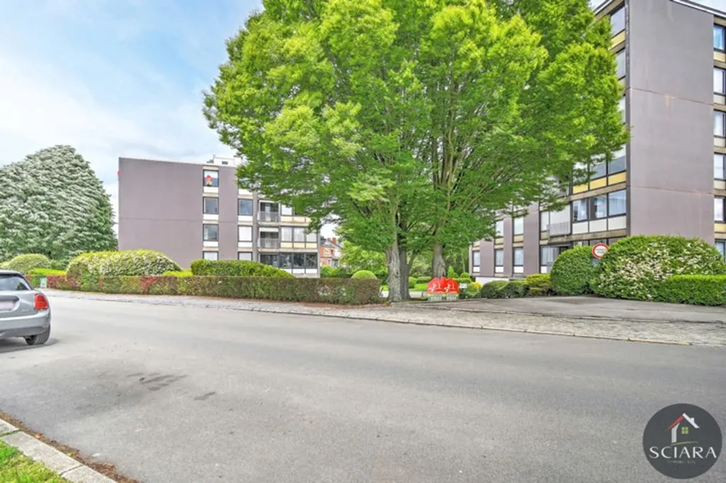 Esterno - 2-Bed Flat with Balcony on Top Floor in City Centre