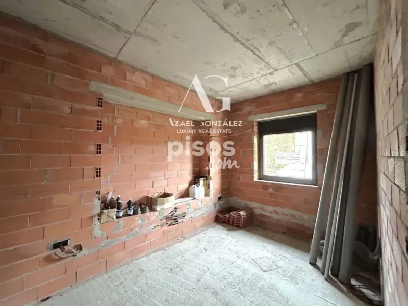 Toad - House with Valley Views in Villacarriedo