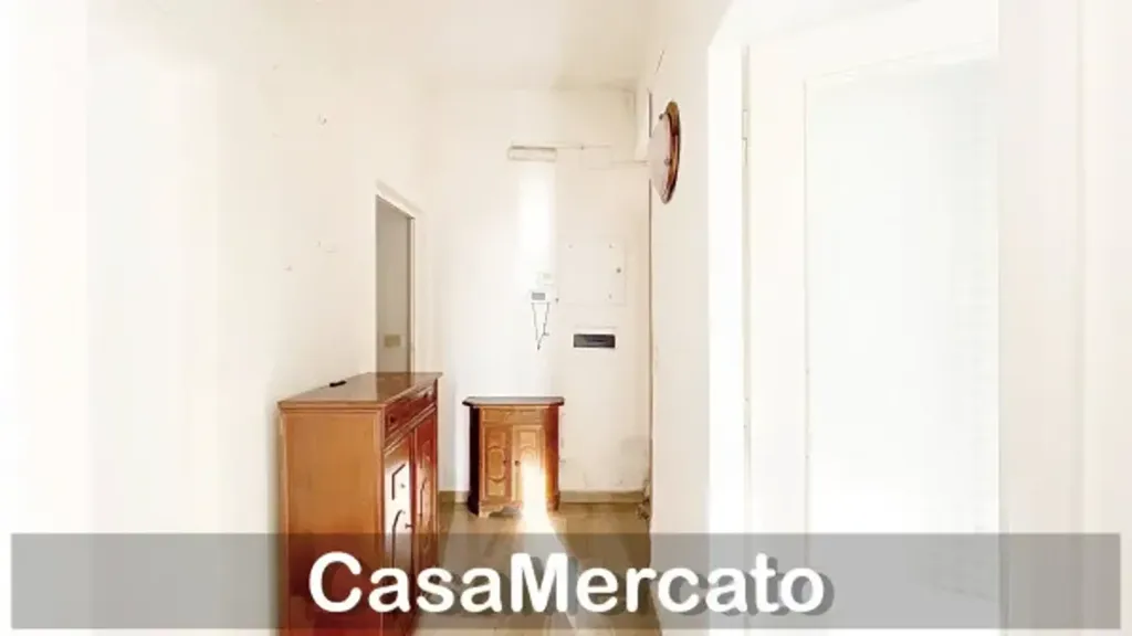 Hallway - Bilocale with Balcony in Rocca di Papa