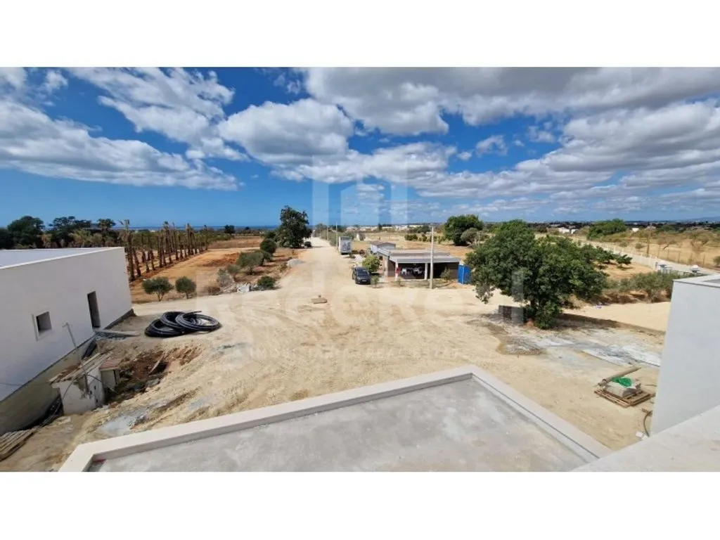 Aed - Luxury Hotel with Outdoor Pool in Albufeira