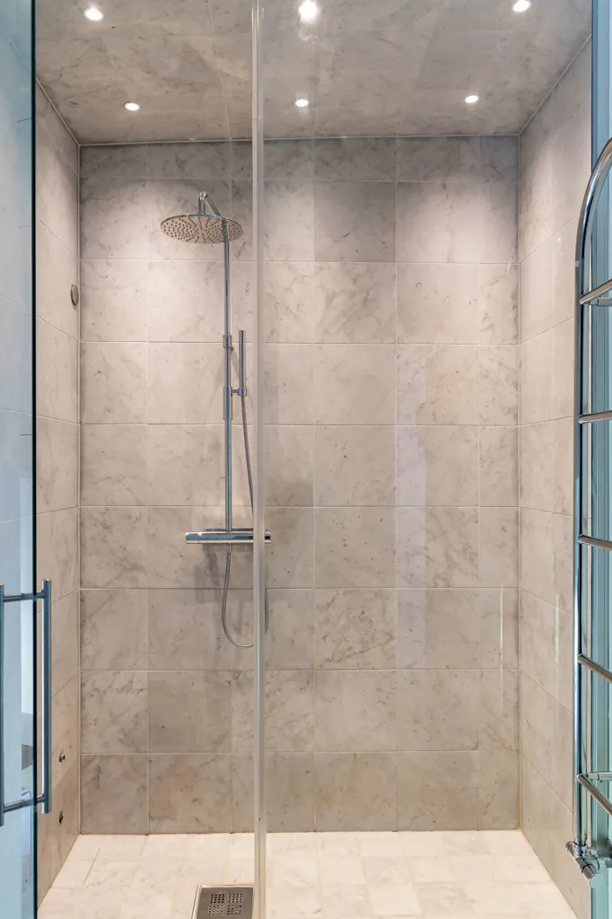 Bathrooms - Historic Villa with River View in Norrmannebo