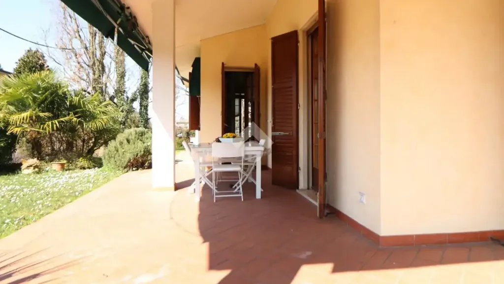 Terrasse - Villa with Pool in Porto Mantovano