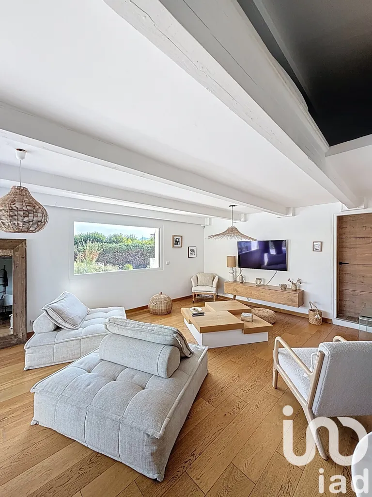 living_room