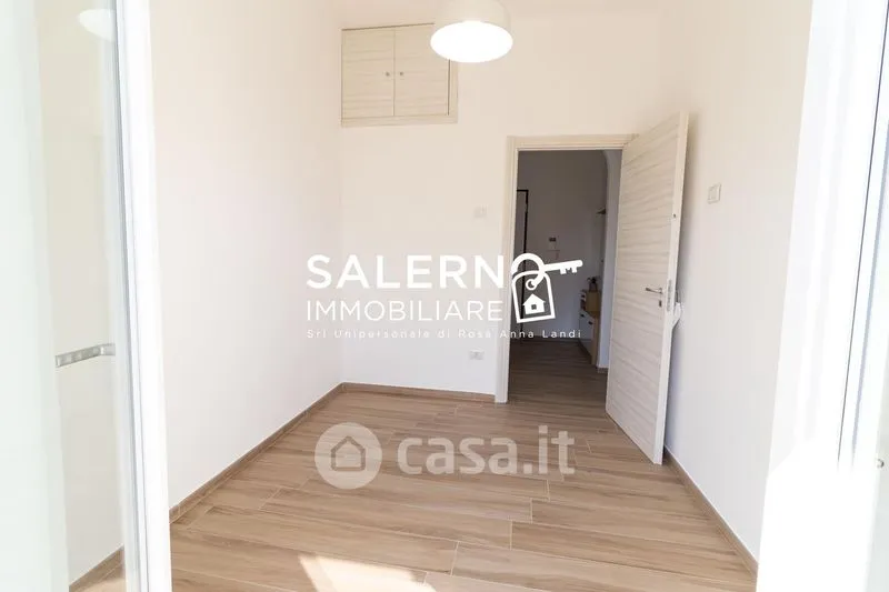 Pièces - Modern Flat with Balcony in Salerno Centre