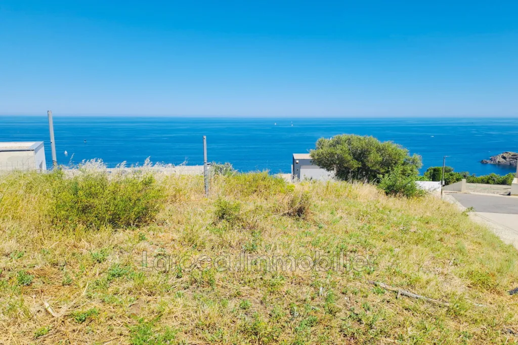 Giardino - Constructible Plot with Sea View in Cerbère