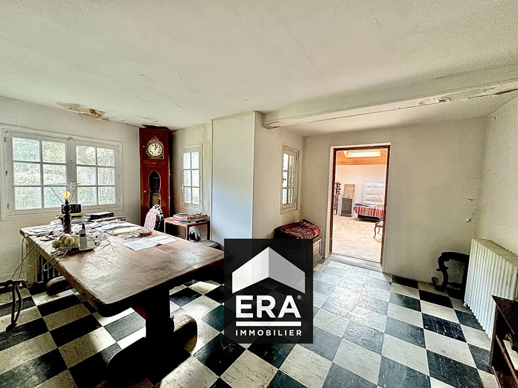 Sala da pranzo - Chalet-Style House in Parc de Maisons-Laffitte