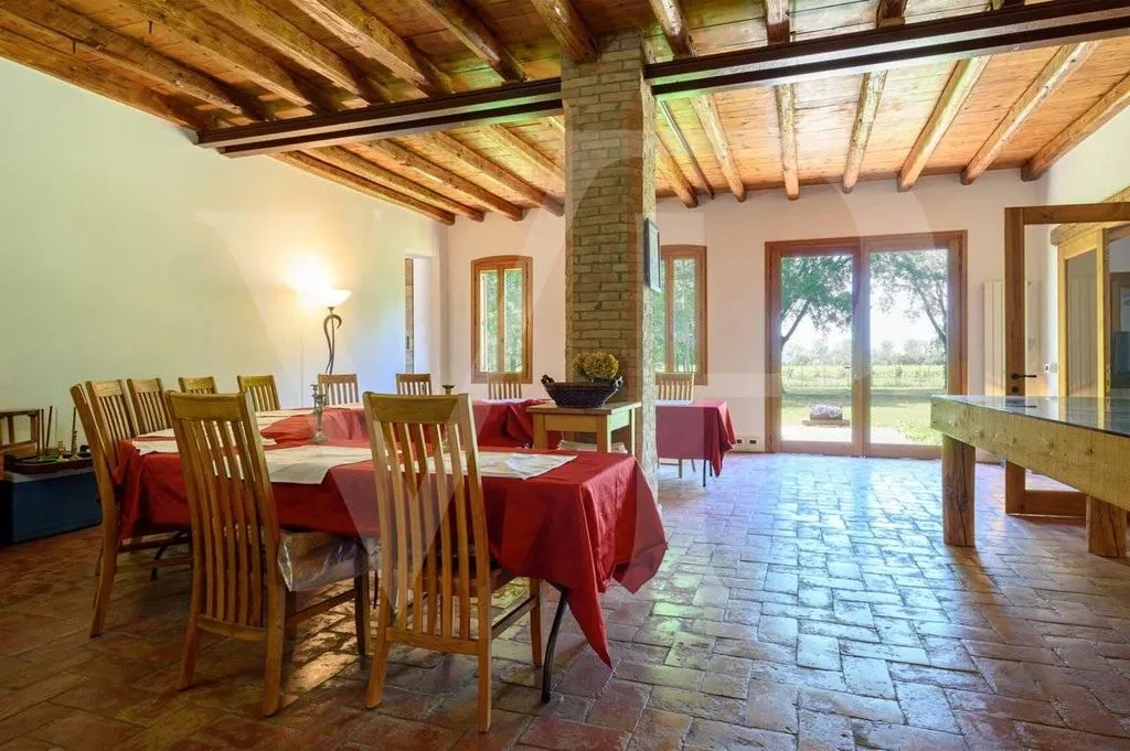 Söögituba - Renovated Farmhouse by Canal in Caorle