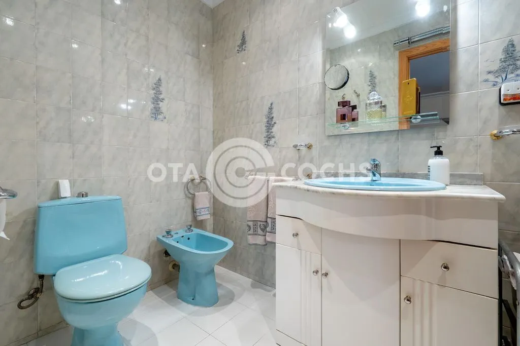 Vannitoad - Luxury Apartment Complex in Reus Centre