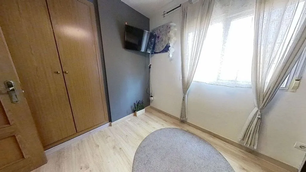 Chambres - Apartment with Garage and Air Conditioning in Torrent