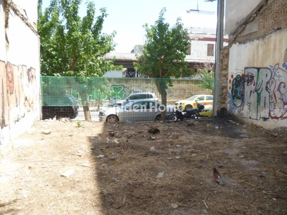Aed - Detached House with Garden in Kolonos