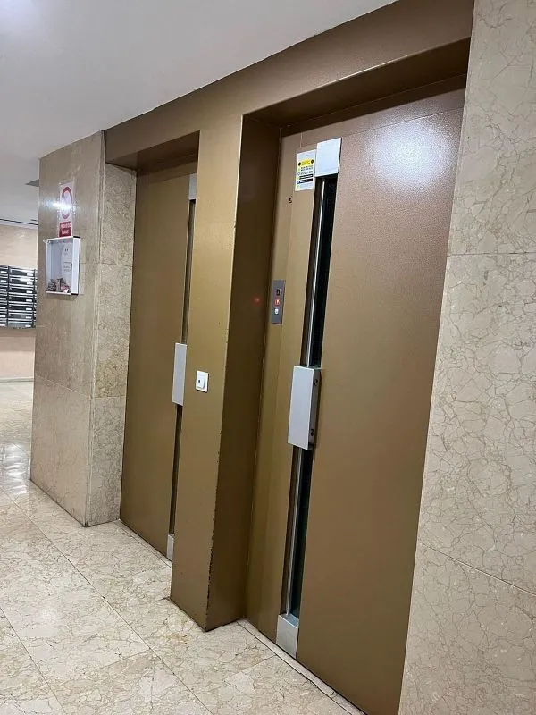 hallway_entrance