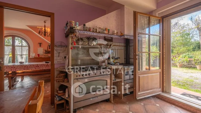 Cucina - Rustic Casale with Pool on Chiantigiana Road
