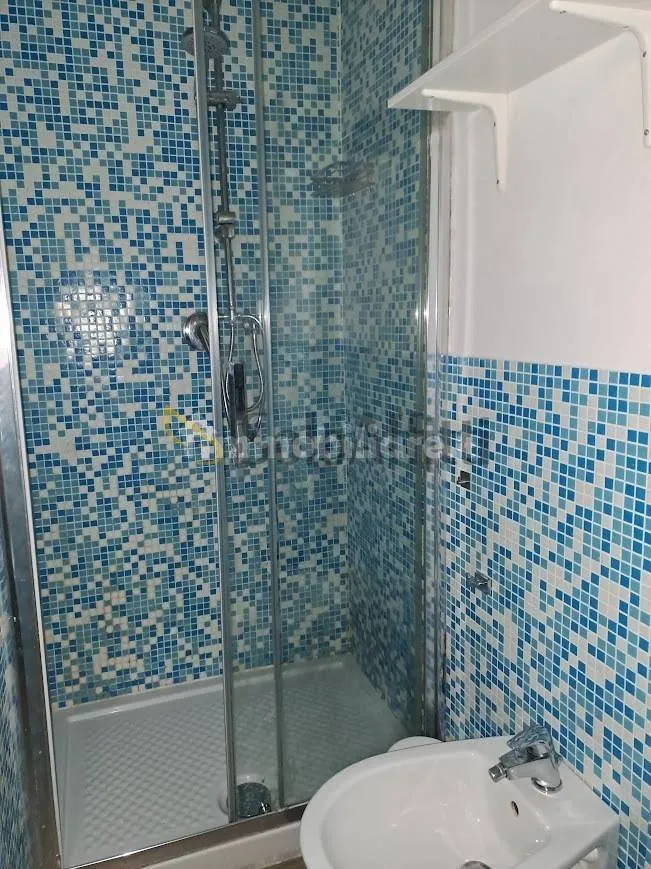 Salles de bain - Furnished Flat with Balconies in Florence