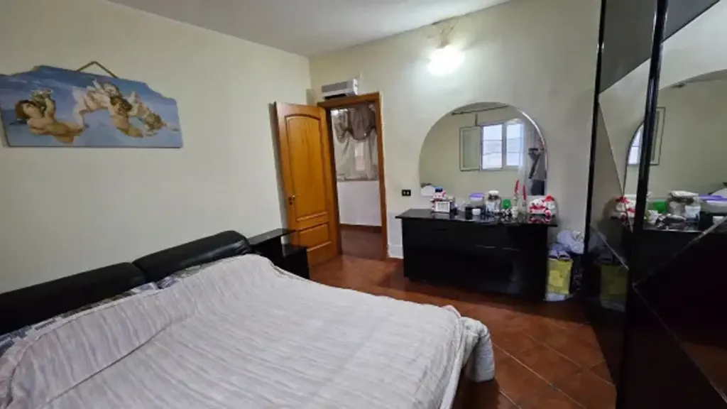 Chambres - Bright Two-Bedroom Apartment with Balcony in Messina