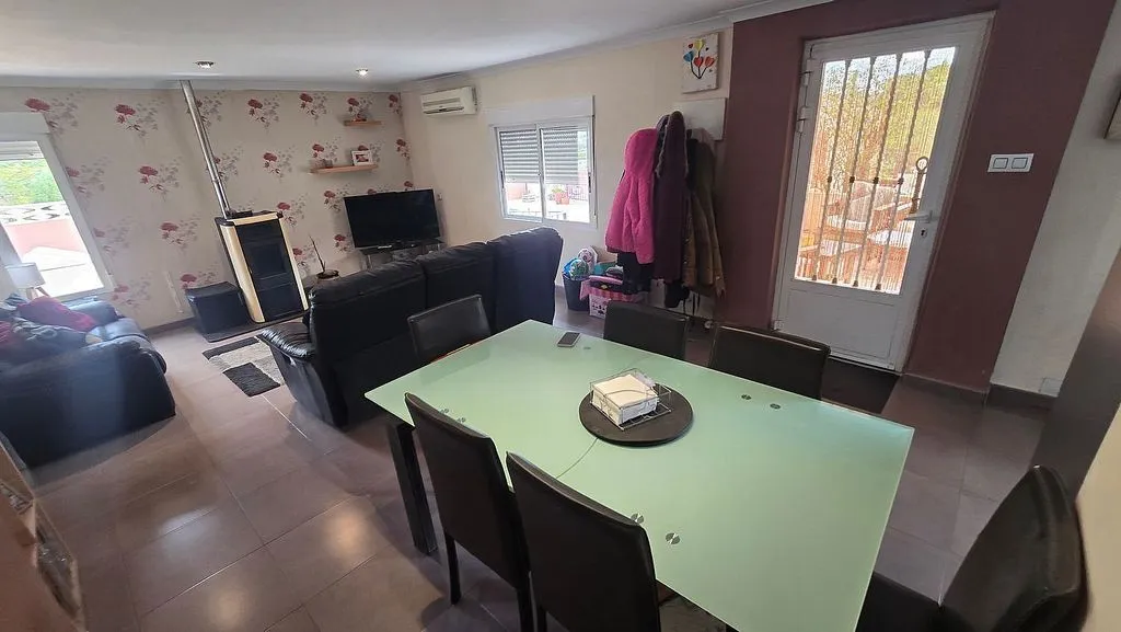 Salle à manger - Chalet with Pool and Terrace in Sax