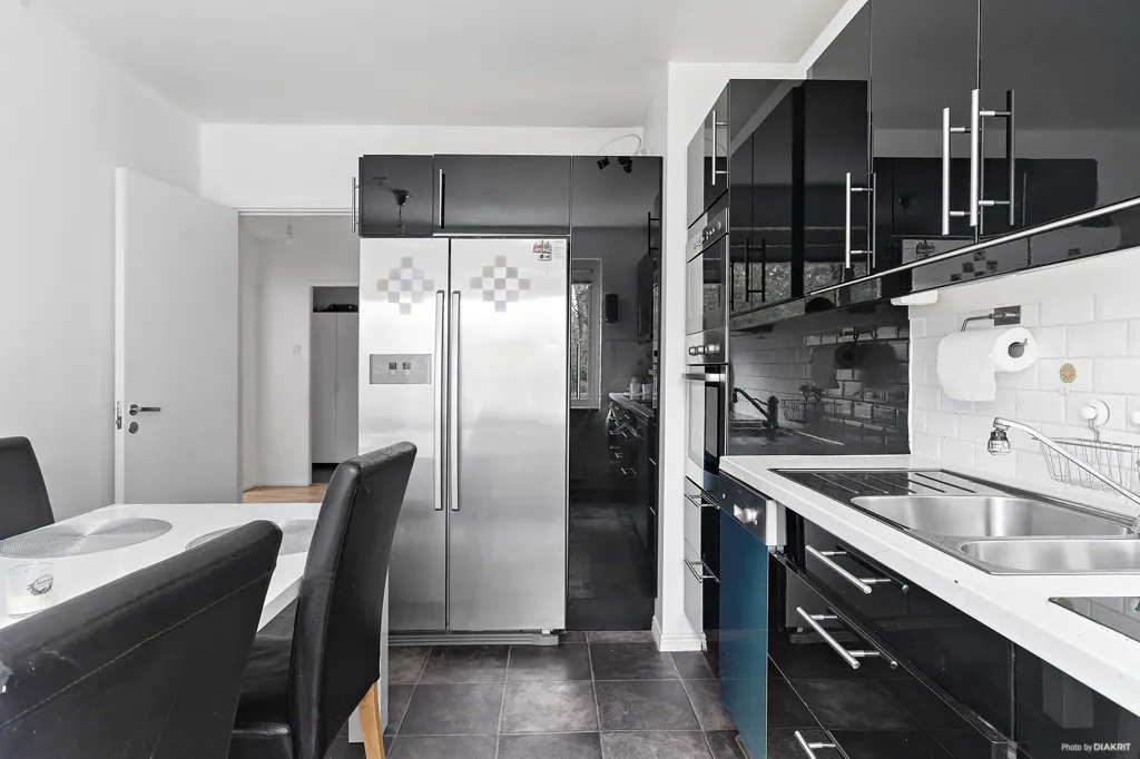 Cuisine - Apartment with Large Balcony in Sjöbo