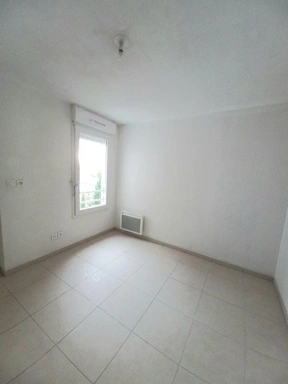 Pièces - Appartement T2 avec Terrasse à Avignon