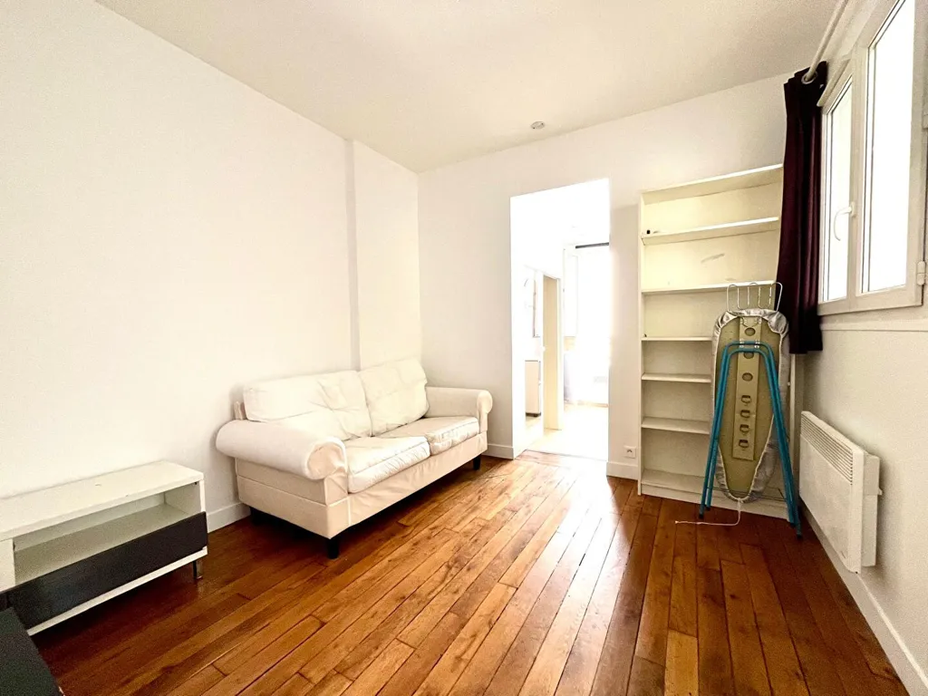 Séjour - Maison Répartie en 3 Appartements à Montreuil