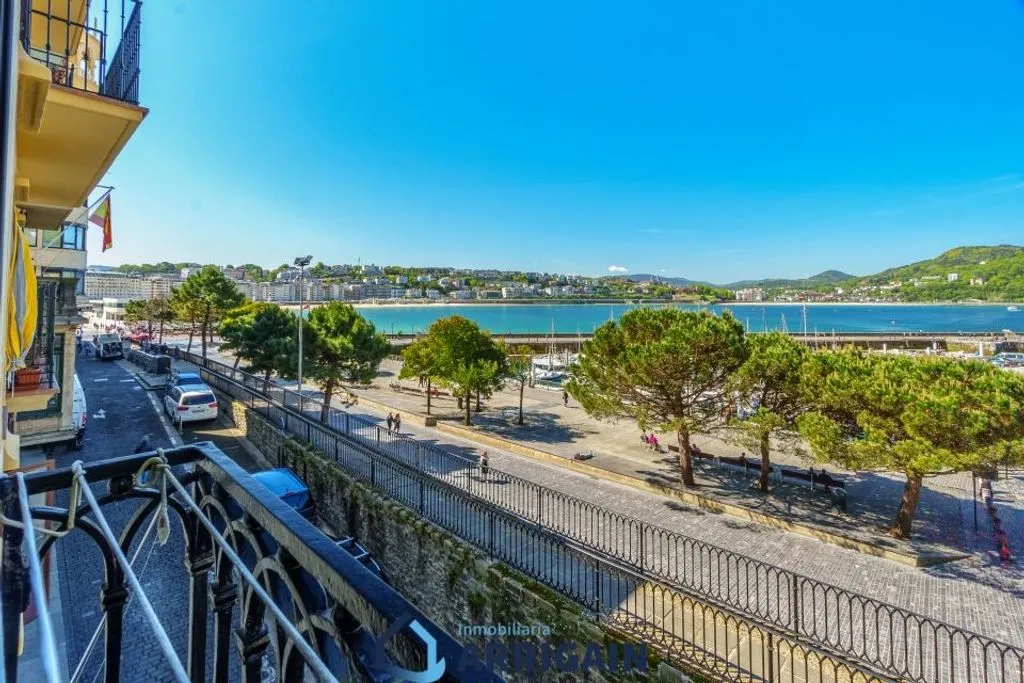 Balcon - Luxury Flat with Sea Views in San Sebastián