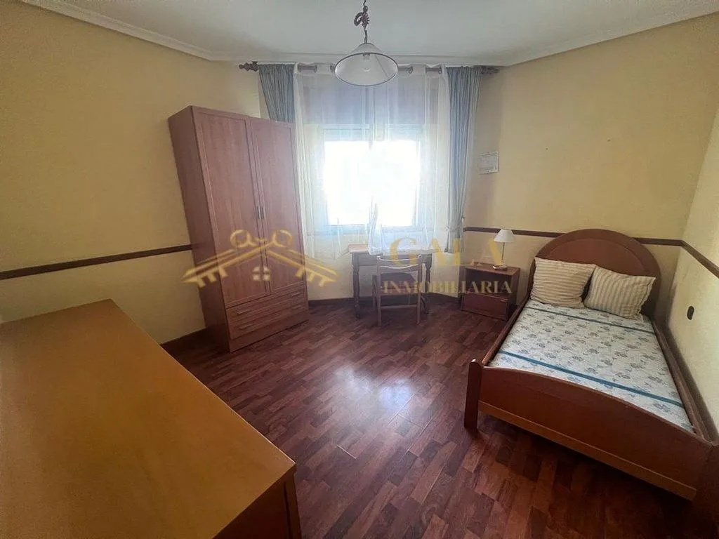 Magamistoad - Spacious Flat with Terrace in Cáceres Centre