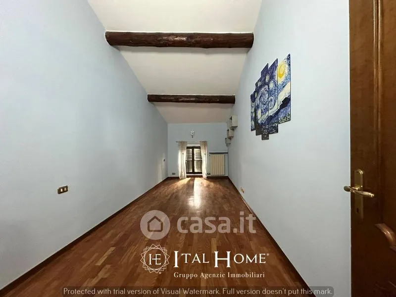 Esik - Two-Level Apartment in Corso Castelvecchio, Verona
