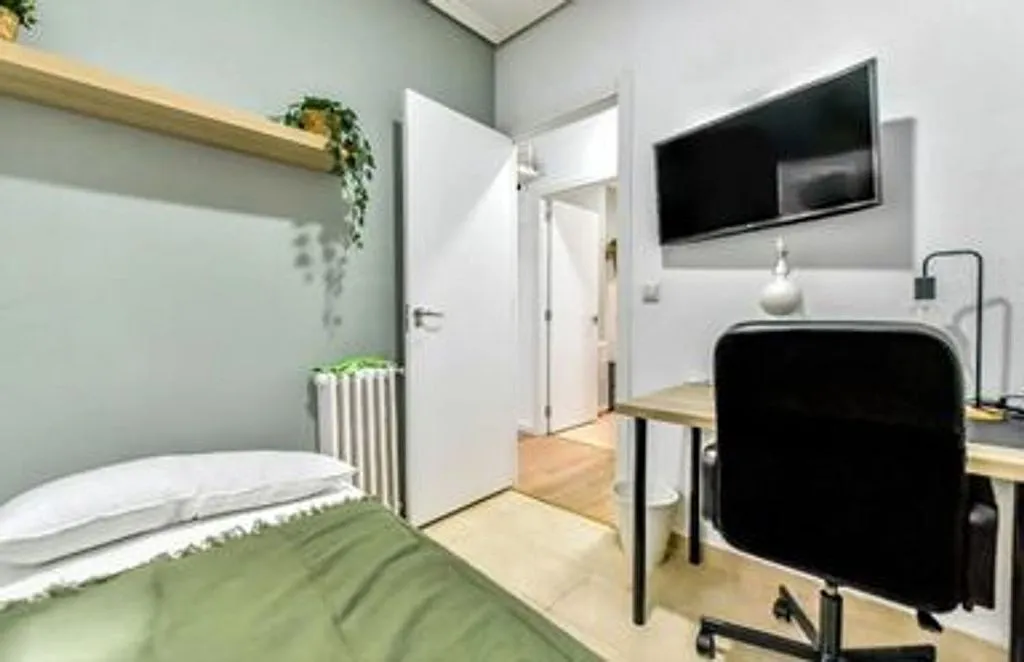 Chambres - Furnished Flat with Elevator in Valladolid