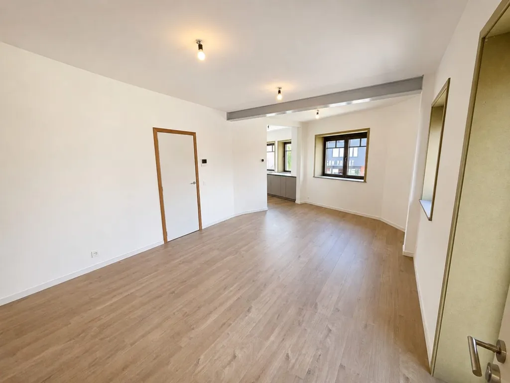 Salón - Eco-Friendly Apartment with Terrace in Kortrijk