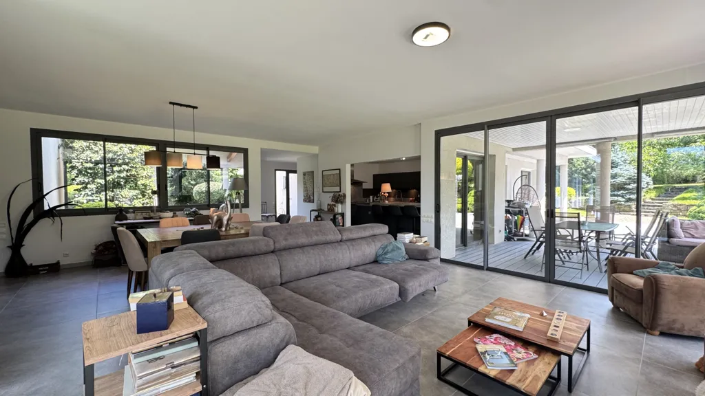 Living Room - Contemporary Villa with Pool in La Talaudière
