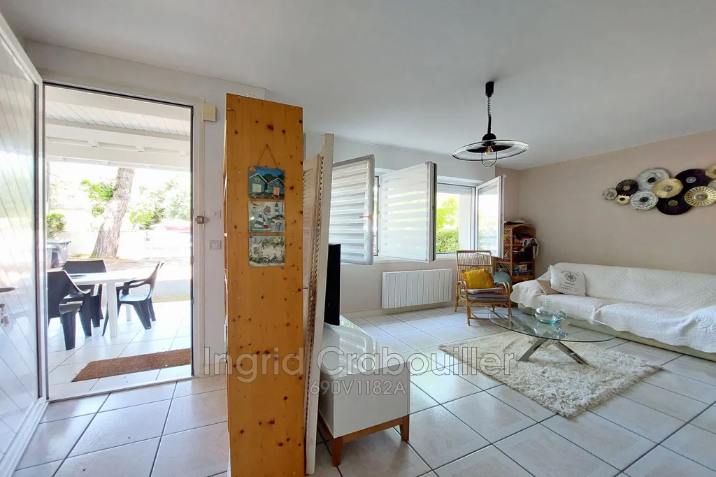 Living Room - Apartment with Pool near Royan Beaches