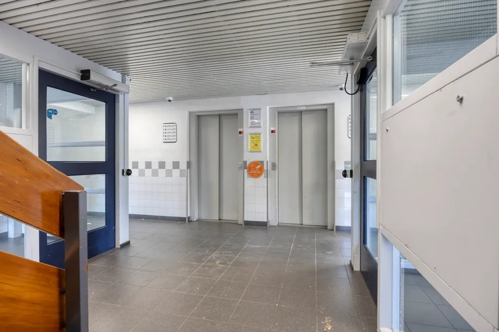 Entrée - Galerij Flat with Balcony in Schiedam