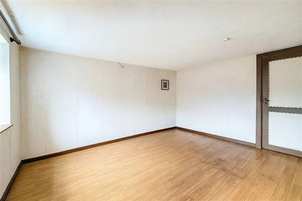 other_room