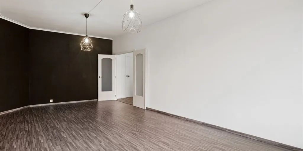 other_room