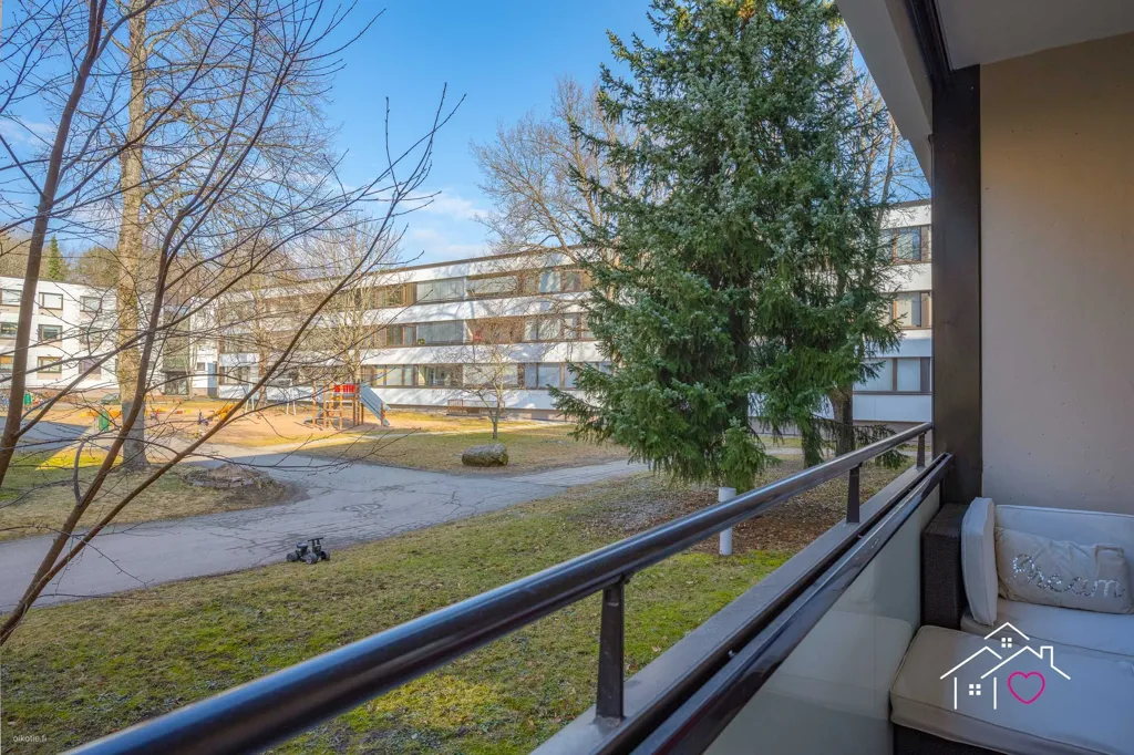 Balcony - Flat with Glazed Balcony in Riutoja