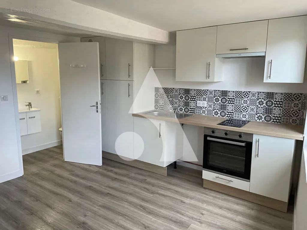 Köök - Renovated Studio in City Centre, Lamballe