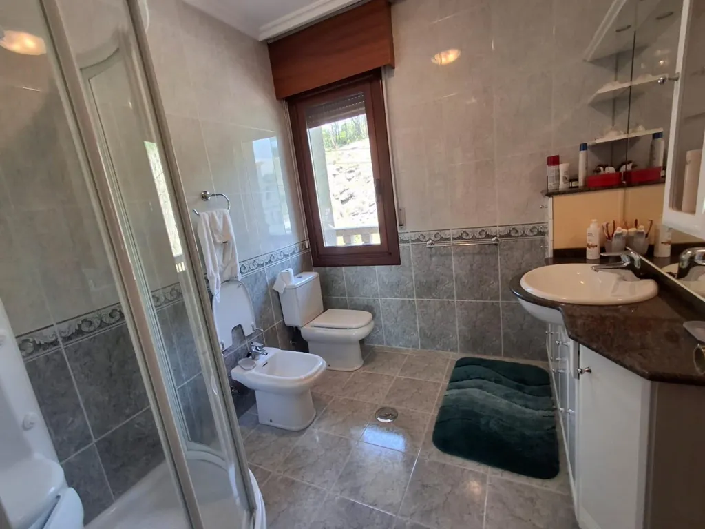 Salles de bain - Chalet with Garden in Cabeza de Vaca, Ourense