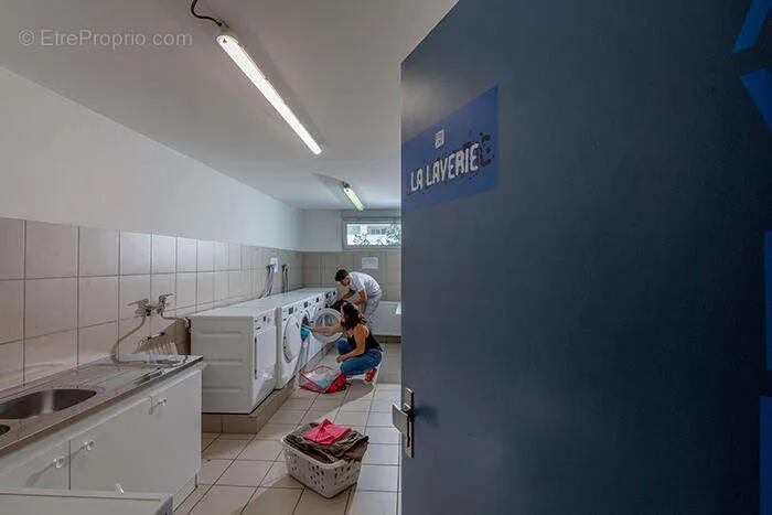 Buanderie - Studio Meublé en Résidence Étudiante à Bron