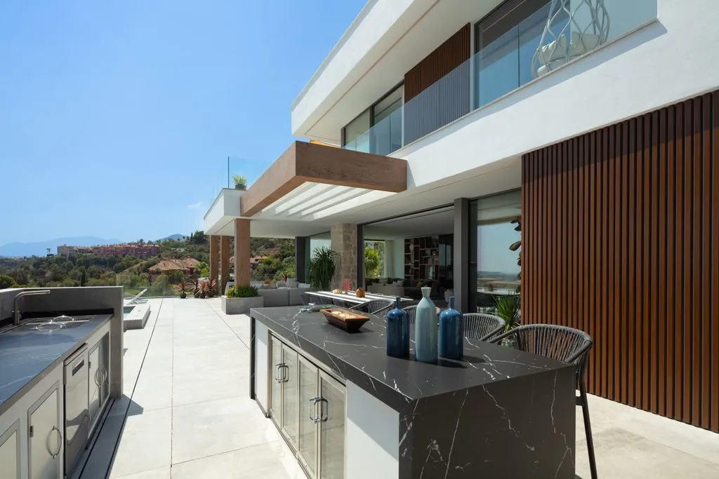 Terrasse - Luxury Villa with Panoramic Sea Views in Benahavís