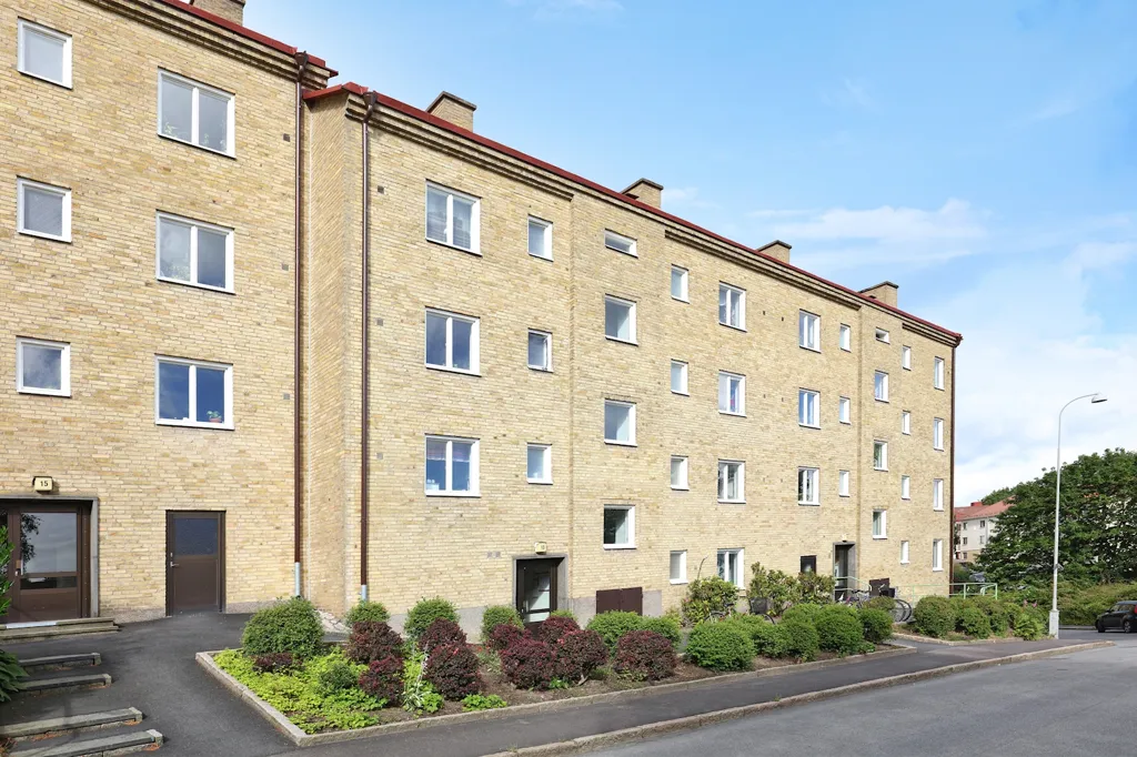 Välivaade - Funkistyle Flat with Balcony in Toppsegelsgatan