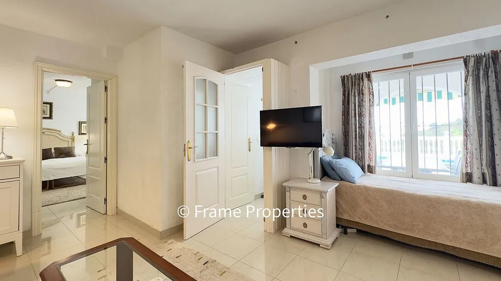 Chambres - Luxury Villa with Sea Views in Mijas