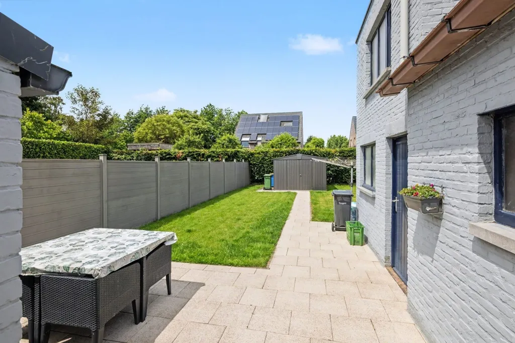 Jardin - Maison Charmante avec Jardin à Kieldrecht