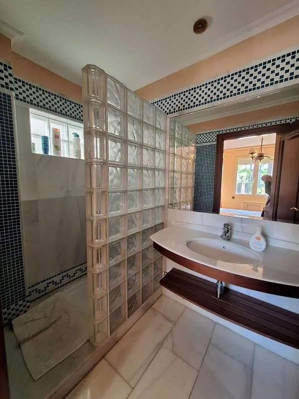 Vannitoad - Detached House with Spa in Elche