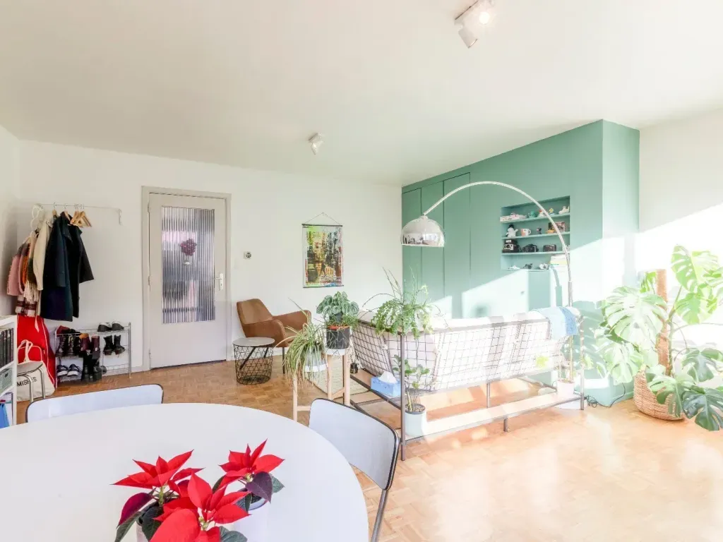 Elutuba - Bright Apartment with Terrace in Gent Centre