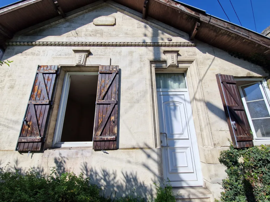 Extérieur - Arcachonnaise en Pierre à Talence, Proche Lycée