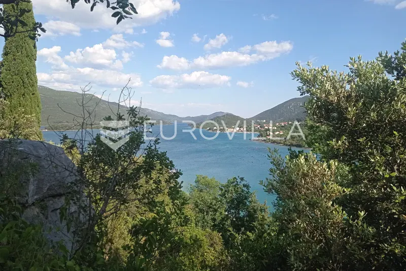 Aed - Building Plot with Sea View in Hodilje, Ston