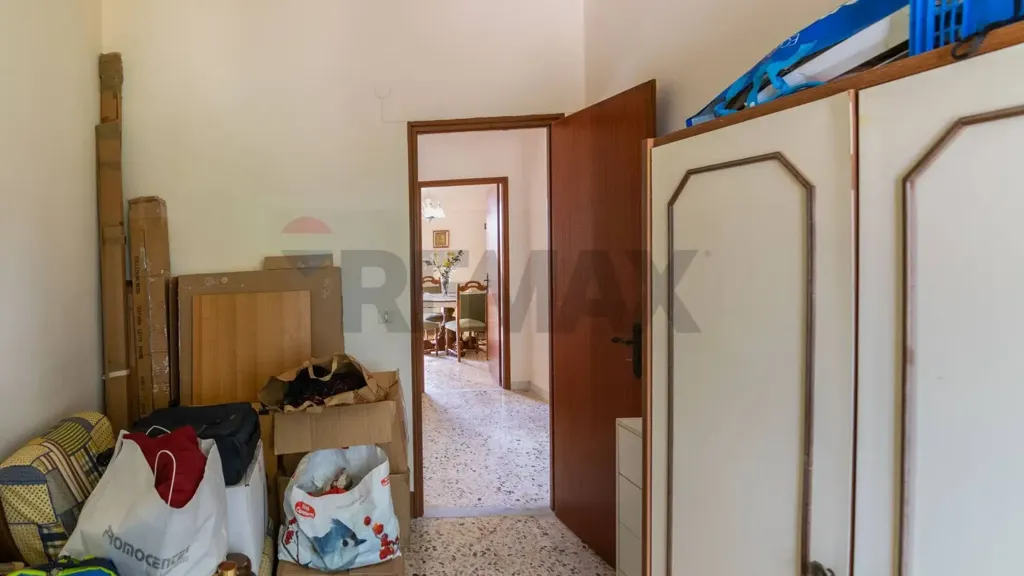 Esik - Bifamiliar Villa with Garden in Piazza Armerina