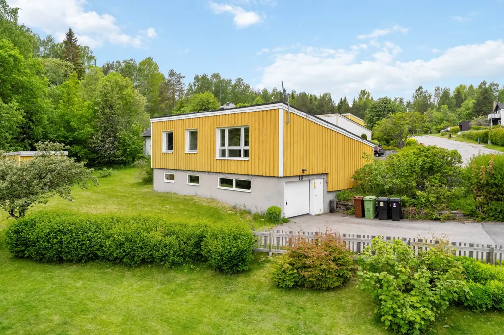 Välivaade - Villa with Sea View in Övre Bredsand